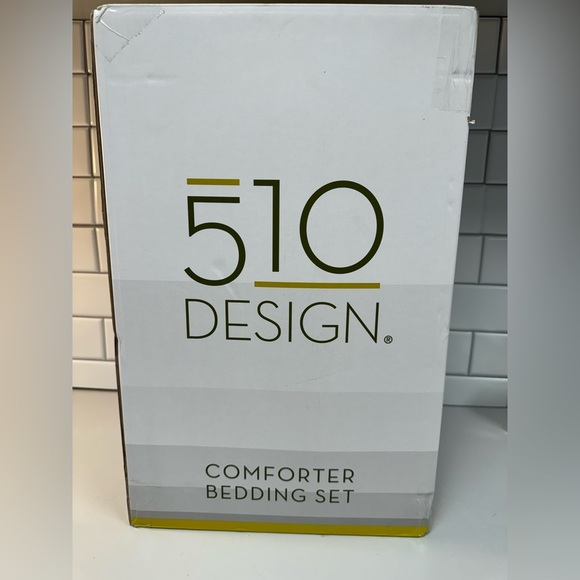510 Design Comforter Set - Picture 3 of 5